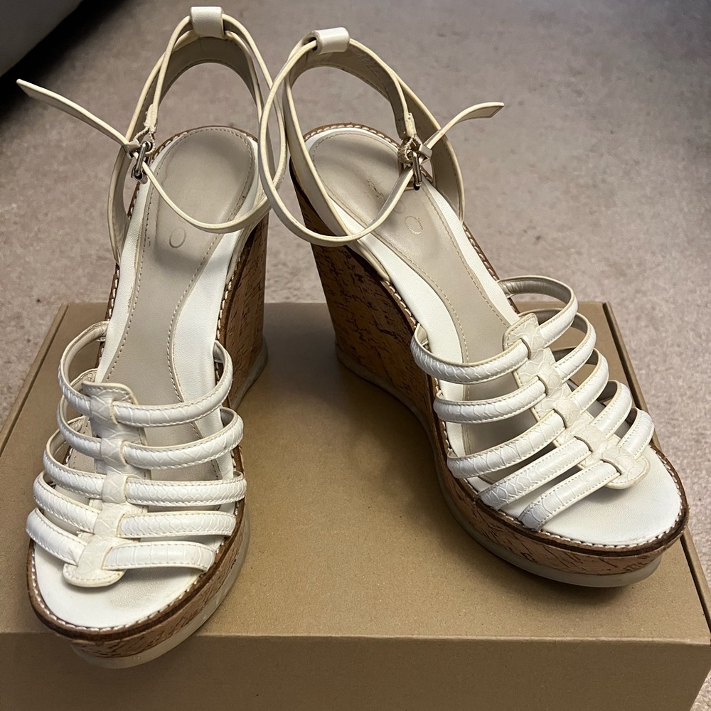 ALDO white cork wedges, size 9